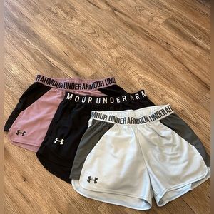 3 pairs of under armour shorts